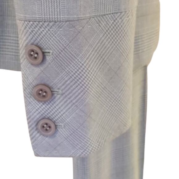 Liz Claiborne Pants Suit - Picture 5 of 9